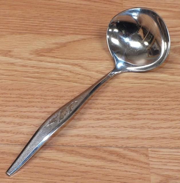 Genuine Community Stainless Silver Tone Gravy Spoon / Ladle Only **READ