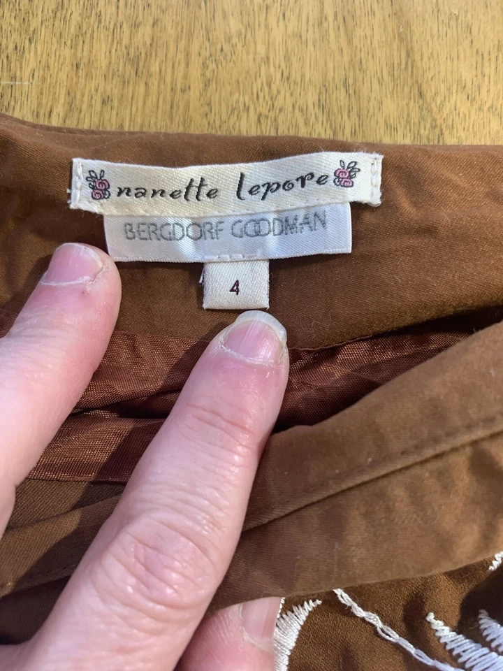 Falda Nanette Lepore Marrón Con Bordada Blanca Talla 4 (SK100) Bergdorf Goodman Foto 2 de 4