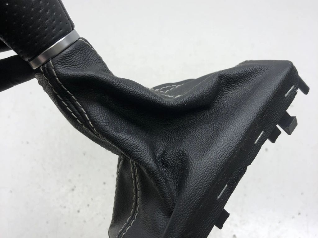 Audi A5 Sportback 8TA Trim Gear Knob Shifter Selector Lever DRA52507