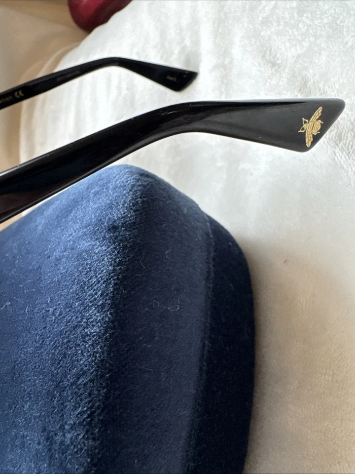 Gafas de sol para mujer GUCCI GG0022S Cateye negras doradas con logotipo/gris degradado ahumado 57 mm Foto 2 de 4