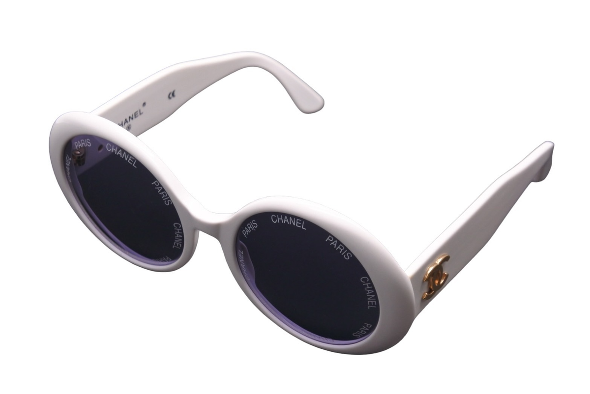 シャネル　サングラス 楽天市場】Chanel シャネル サングラス ロゴ 白 ココマーク ブラック