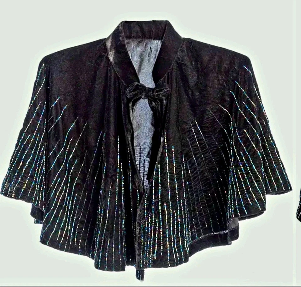 SAACHI ENBELLISHED BLACK VELVET BEADED WOMAN'S SHAWL /CAPE EVENING WEAR ONE SIZE — 第 2/4 张图片