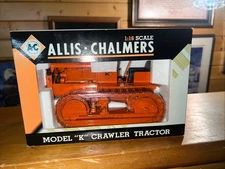 SpecCast 2001 National Toy Show Allis Chalmers Model "K" Crawler Tractor 1:16