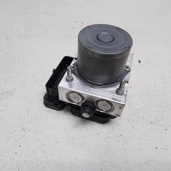 Maserati Ghibli 2017 Abs/asr hydraulic unit P/N 6700352850