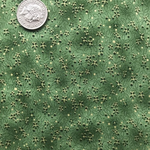 Green Ye Olde Christmas by Fabriquilt Design 100 Cotton Fabric Per 1/