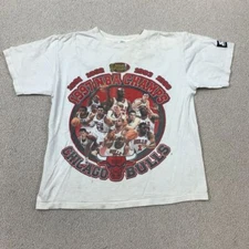 Vintage Starter Chicago Bulls NBA Champions T-Shirt 1997 Boys Large Basketball