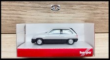 1.87 HERPA 33558: OPEL CORSA SR  3 Portes Argent/Noir 1982 Neuve.