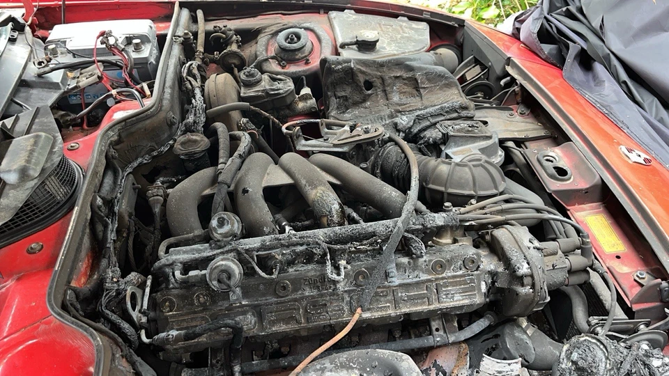 Porsche 944 1983 - Image 4 of 4