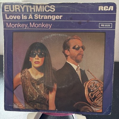 Eurythmics - Love Is A Stranger