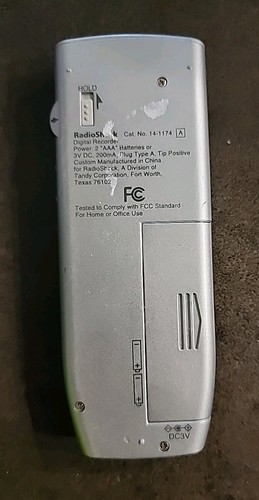 Radio Shack 14-1174 Digital Voice Recorder TESTED WORKS - Picture 2 of 6