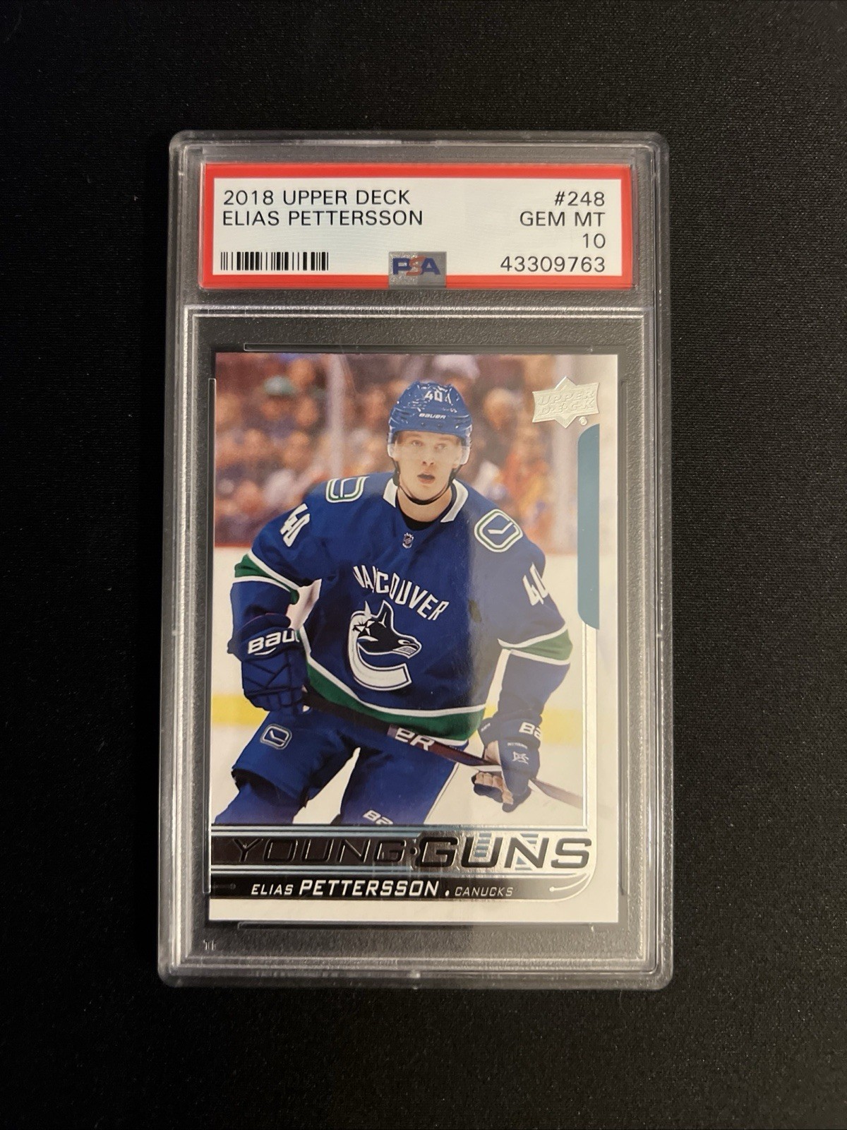 2018-19 Upper Deck - Young Guns Elias Pettersson #248 (RC) PSA GEM MT 10