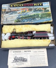 VINTAGE TYCO 1890 LOCOMOTIVE & TENDER KIT K23311298 Good Condition in Box