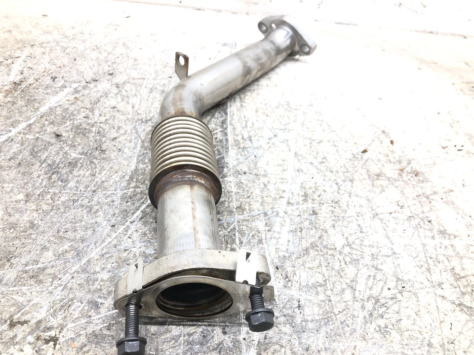 2022 DODGE RAM 1500 3.0L EGR VALVE TO COOLER TUBE PIPE 05281605AA OEM - Image 2 of 4