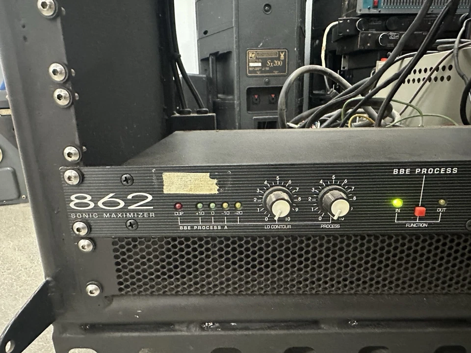 BBE Sonic Maximizer 862 Audio Enhancer Effect Processor 2 Channel Powers On - Image 2 of 4