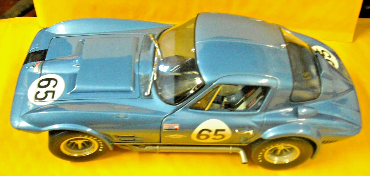 エグゾト1/18 コルベット グランド スポーツ(新品) exoto grand sport