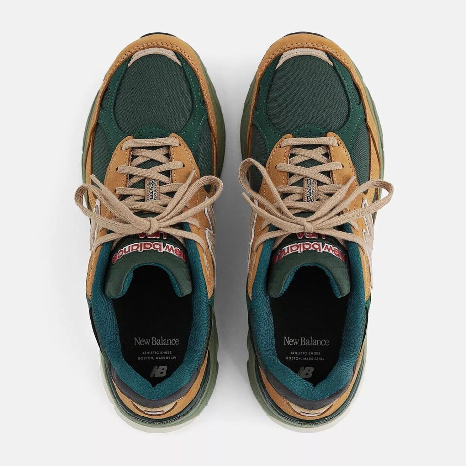 New Balance 990v3 Made in USA Tan Green M990WG3 Men's Size New Balance 990v3 Made in USA Tan Green M990WG3 Men's Size