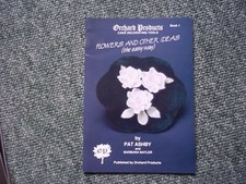 ORCHARD PRODUCTS BOOK 1 FLOWERS AND OTHER IDEAS - ICING/SUGARCRAFT CAKE- BAKING