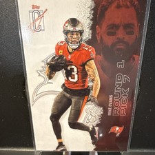 Topps Signature Class Round Pick 1 Mike Evans Rookie 2025 Football Card #51 Bucs. rookie card picture