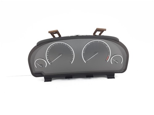 BMW 5 F-SERIE KOMBIINSTRUMENT KMH DIESEL 62.10-9232959 / A17525