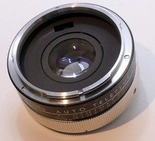 FD mount 2X teleconverter with tad of fungus webbing at the edge