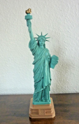 VERONESE Studio Collection Freiheitsstatue Statue New York ca. 31cm ca. 850g OVP