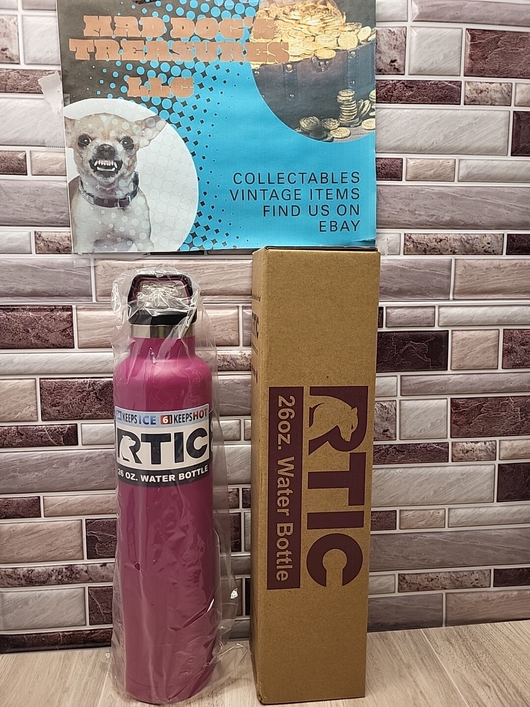 New RTIC 26 OZ-VERY BERRY- WATER BOTTLE -1027