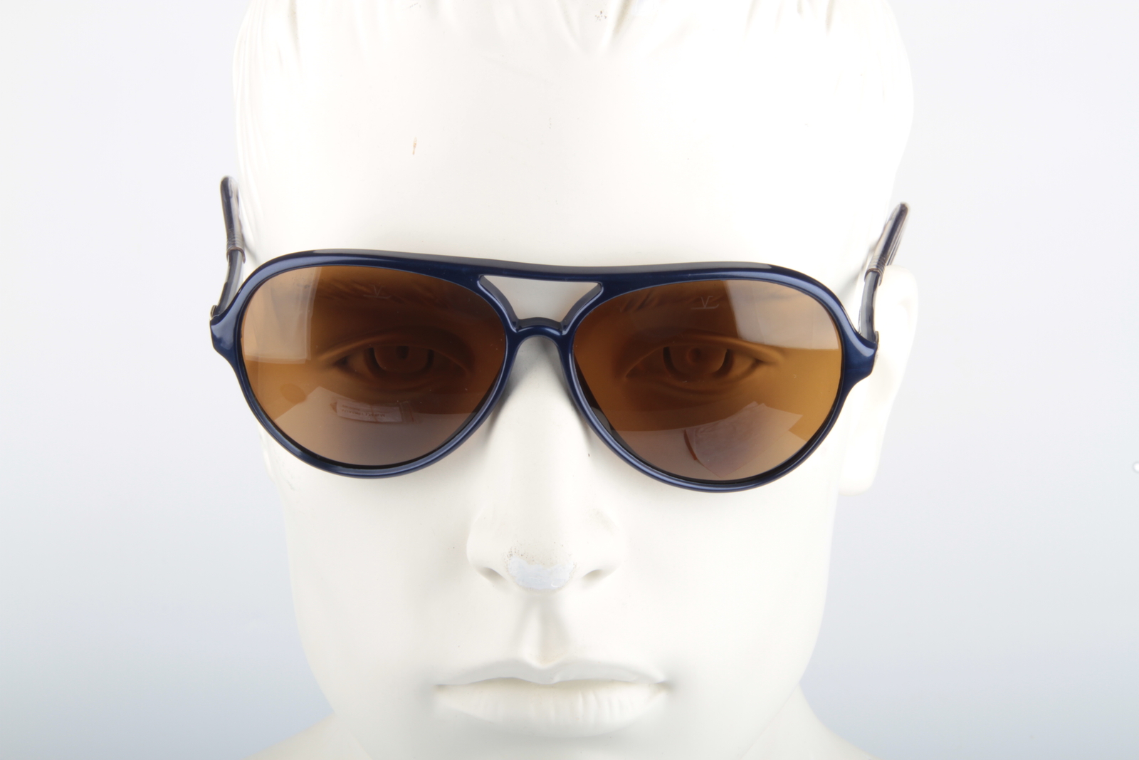 Vintage 174 Blue Sunglasses Aviator Cable Hook PX2000 Mineral