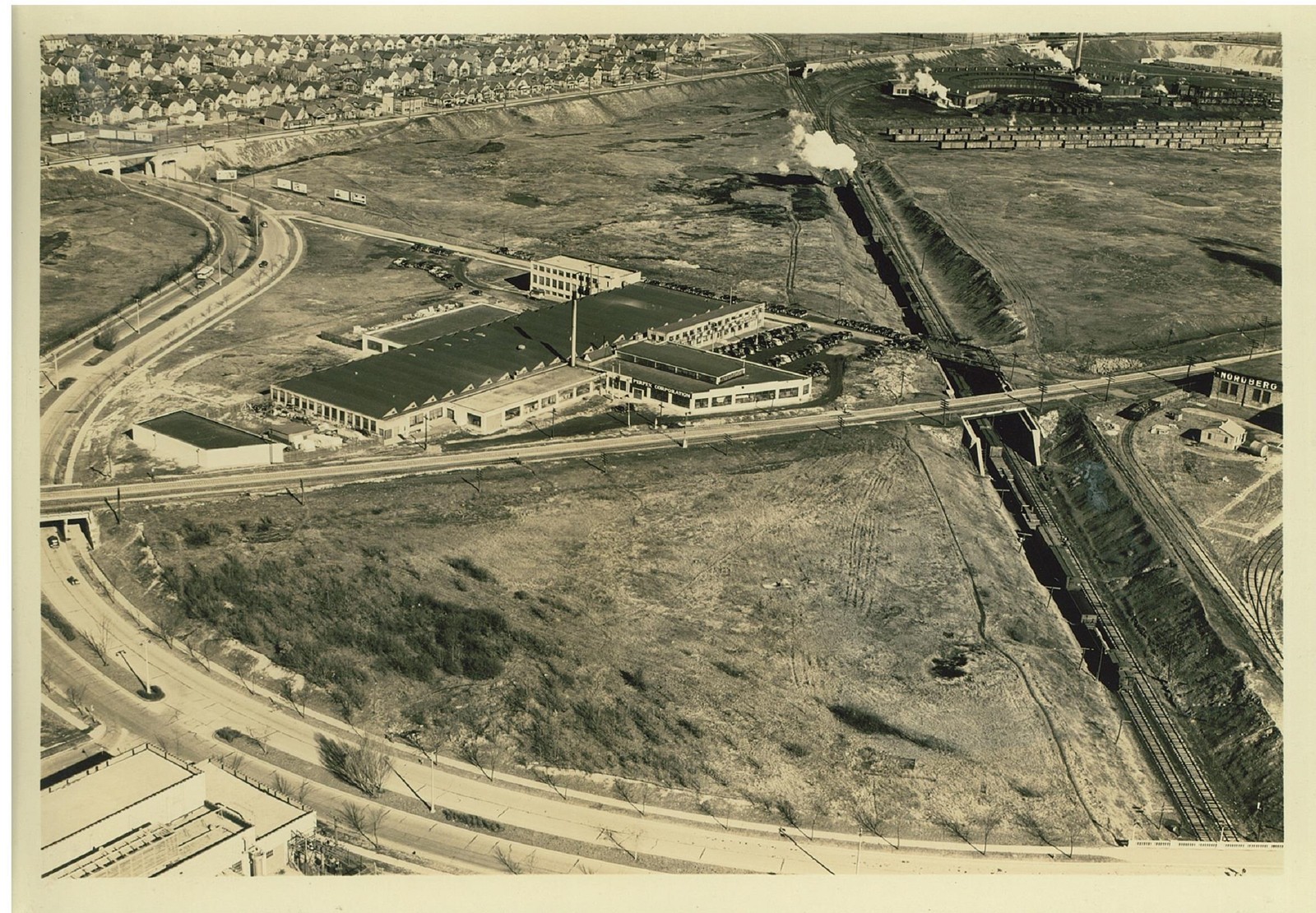 1941 Professional Aerial  Photo Perfex Corporation View 2