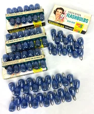 75 Sylvania Blue Dot Flashbulbs M3B Unused/Open Box Plus Loose See Description