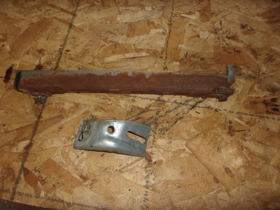 1969 至 72 道奇飞镖门玻璃窗轨道指南 — 第 2/4 张图片