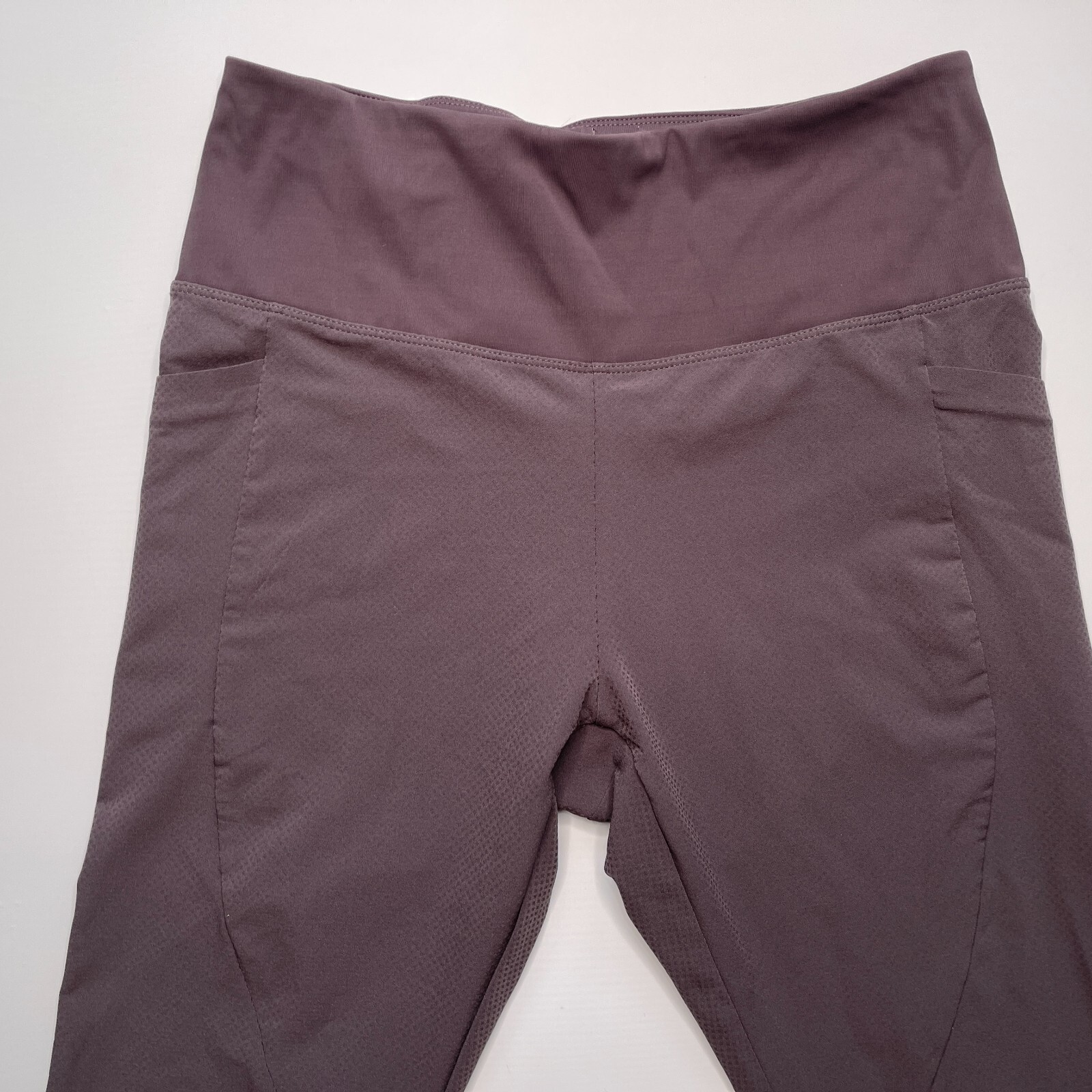 Athleta Grey Quest Hybrid Tight Women's Size 8 eBay