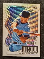 George Brett 2022 Panini Prizm Old School Insert White Wave Prizm Parallel KC