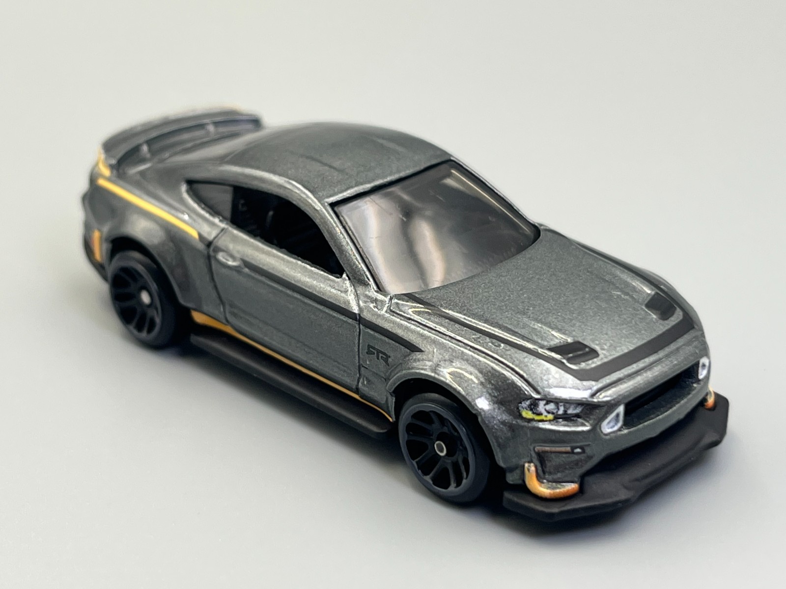 Mustang 60 Years Hot Wheels: Fastback, Boss 302, Mach 1, SVO, RTR 1/64 scale