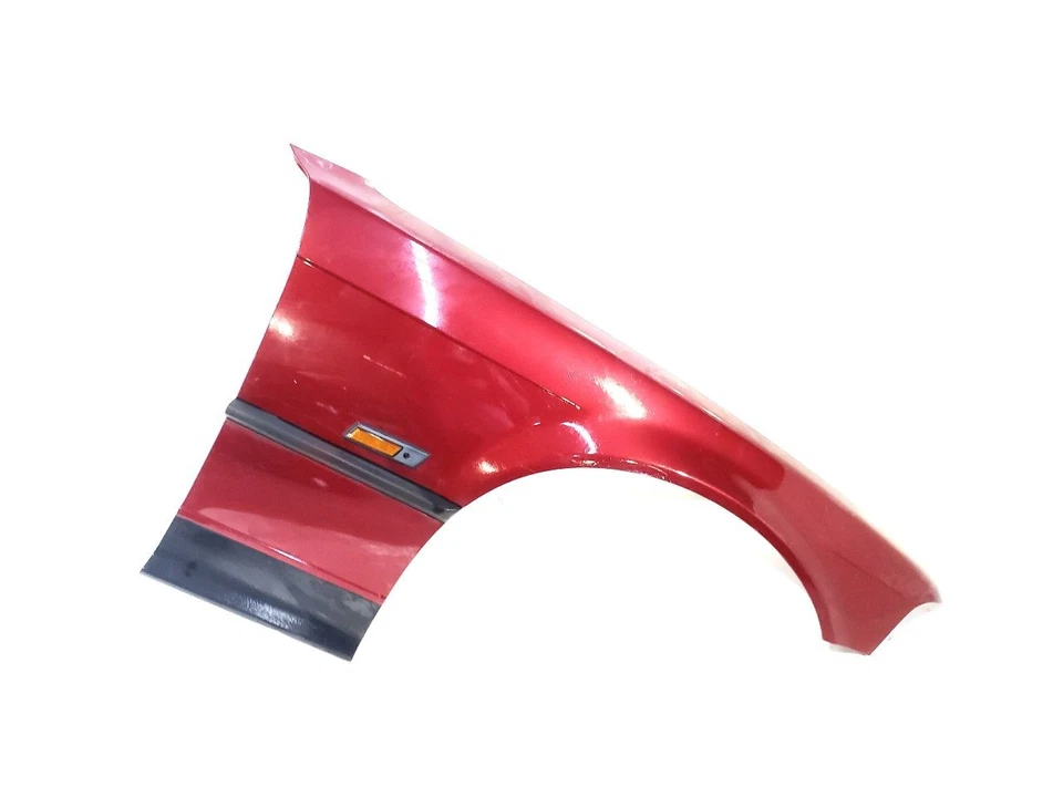 Guardabarros delantero derecho usado se adapta a: BMW 325i 1995 CPE con intermitentes laterales delantero derecho Gra Foto 4 de 4