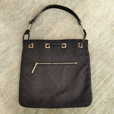 Gucci Black Shoulder Bag Signature Used with Dust Bag