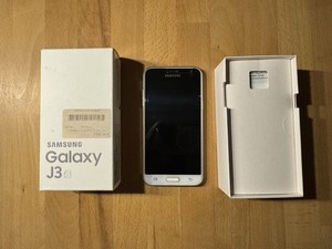 Samsung Galaxy J3 Duos 8GB Weiß – Display defekt – geht nicht an – Bastler