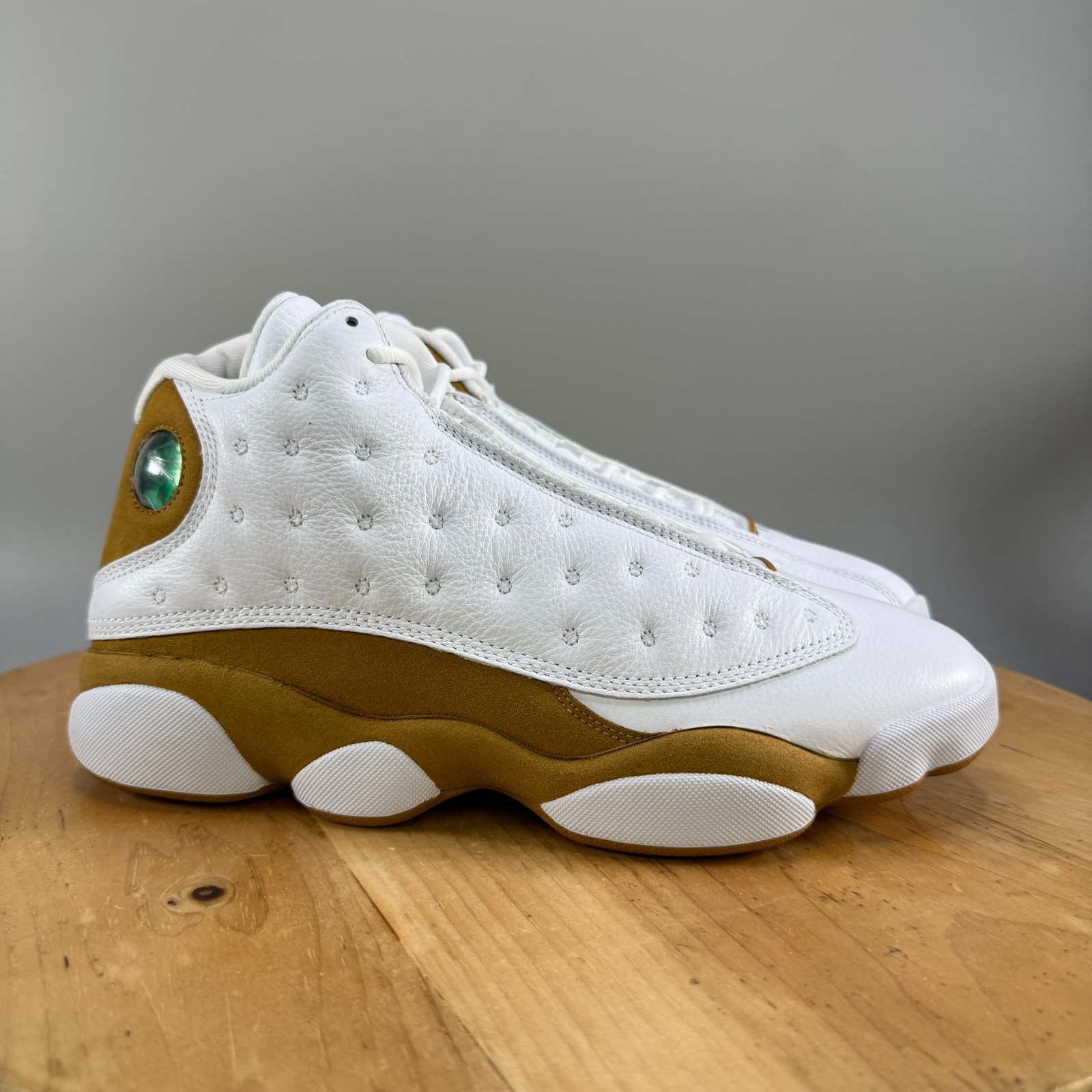 Nike Air Jordan 13 Retro Men's Size 9 Shoes Wheat White 2023 414571-171 NEW