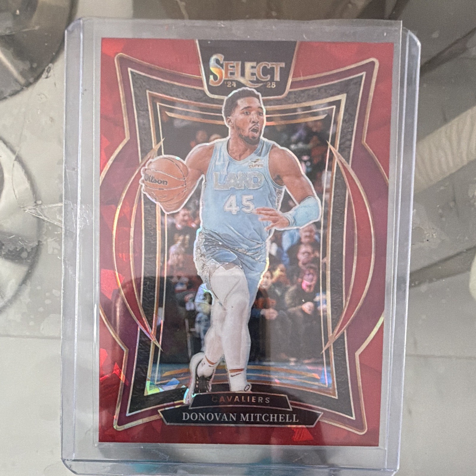 Panini Select 2024-25 Donovan Mitchell Concourse Prizm #21 Cavaliers Card