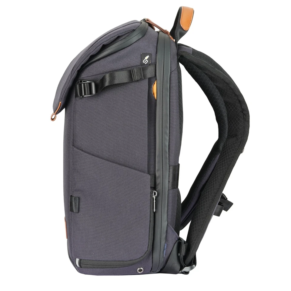 VANGUARD VEO CITY B42 MEDIUM CAMERA BACKPACK W/ POUCH (Navy) - Image 3 of 4