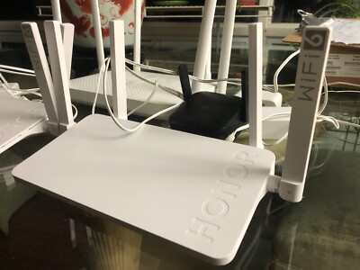 2x Honor X4 Pro wifi6 mesh routers + 1 Mi WiFi Range Extender pro