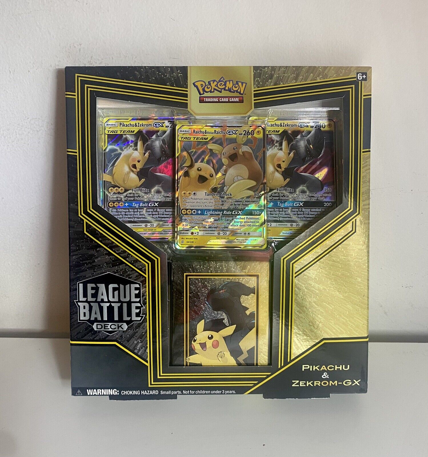 Pokémon TCG: Pikachu & Zekrom-GX League Battle Deck