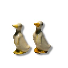 LOT 2 Vintage White Goose Ceramic Figurine Set