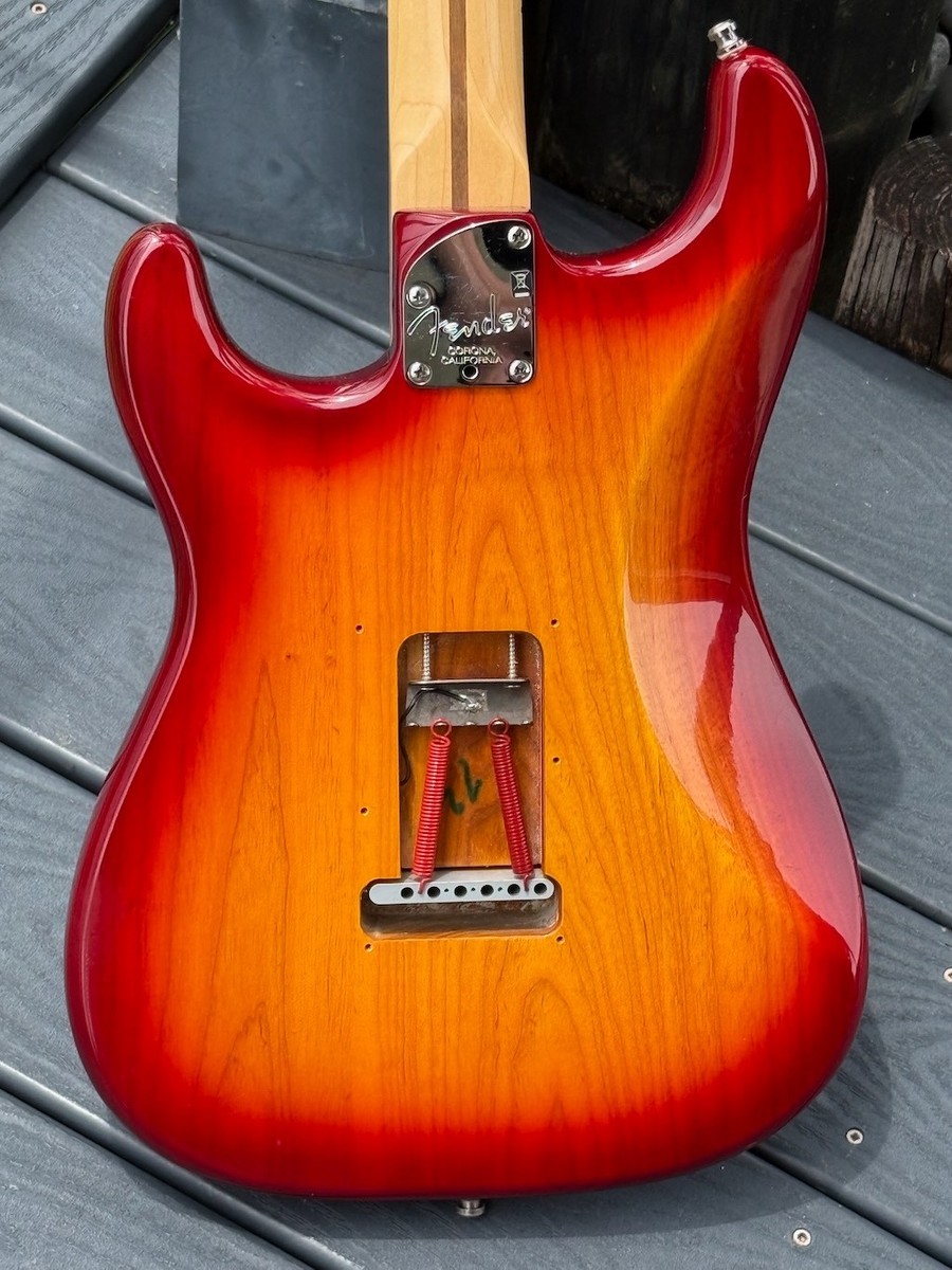 2006 Fender Stratocaster American Deluxe 60th Anniversary 1 of a