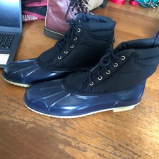 Bottes Loveson Mucker. Taille 9. NEUF.