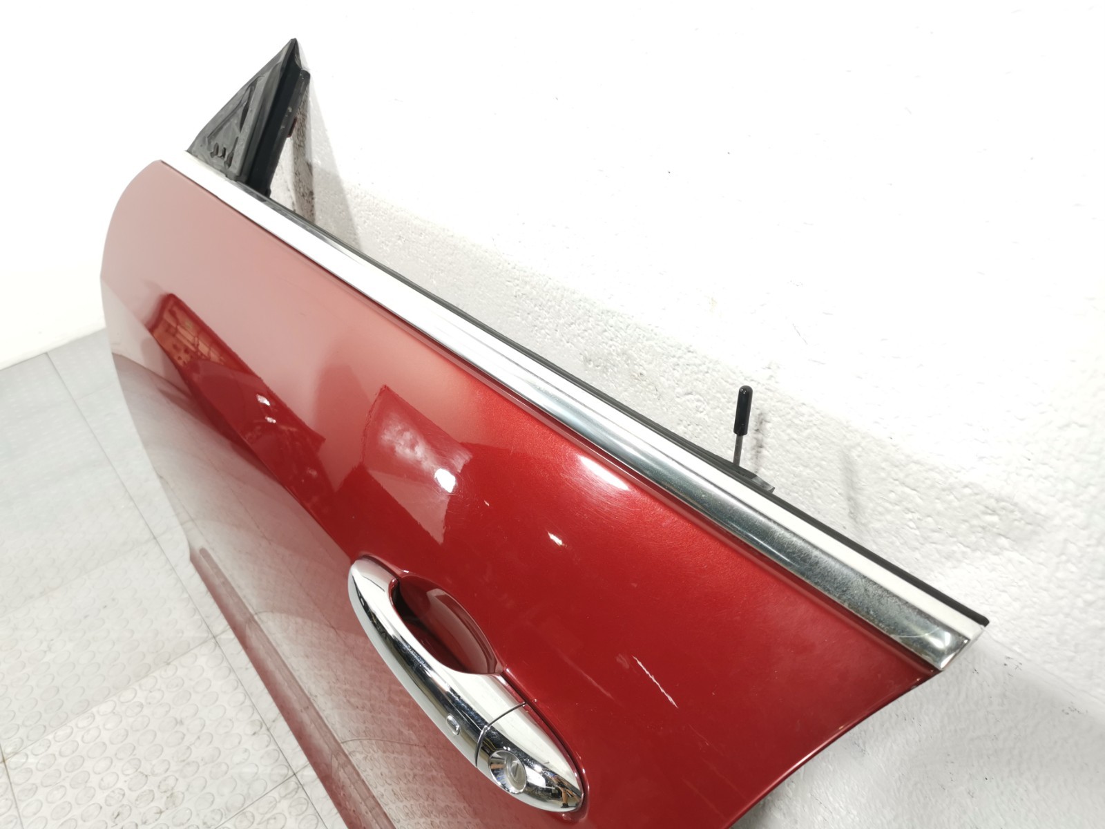 Maserati Ghibli S AWD 3.0 2014 V6 Front Left Door Shell Panel Red Color HP0885C