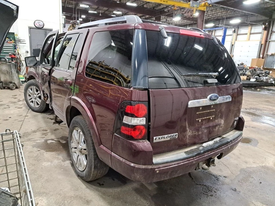 Cilindro maestro de freno Explorer Sku #4077760 2006 Foto 2 de 4