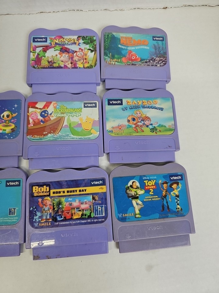 Lot de 4 jeux V Smile de VTECH TBE Nemo, Shrek, bob l'éponge