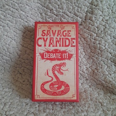 Clarendon Games Debate It - Savage Cyanide 17+ Kartenspiel