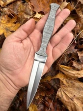 Handmade Double-Edged V48 Military Dagger  Fix Blade boot Knife Damascus Handle