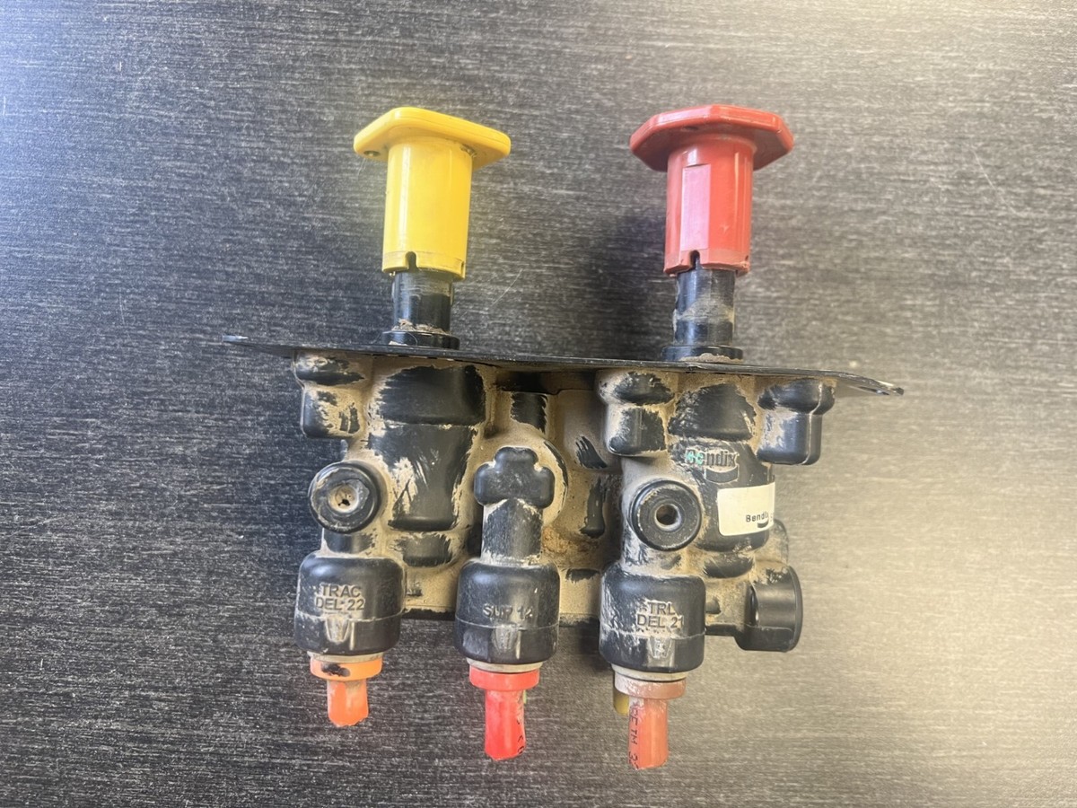 MACK BENDIX 5013272- MV-3® Air Brake Manifold Control Dash Valve  